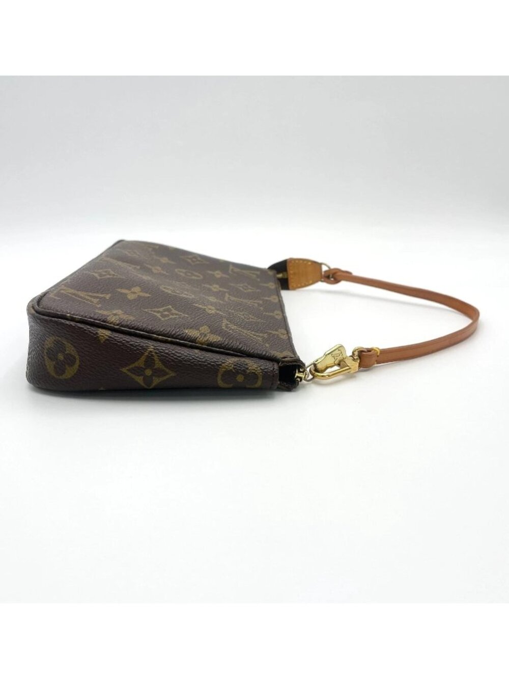 Authentic Louis Vuitton Pochette Accessoires Monogram Canvas Shoulder Bag - Picture 8 of 16